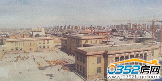 73米    大同展览馆背景:大同市展览馆始建于1969年,位于红旗广场北侧